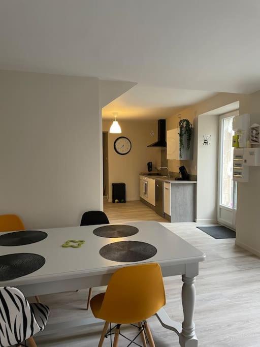 Maison Du Bourg Pasteur Le Moulinaud Dış mekan fotoğraf